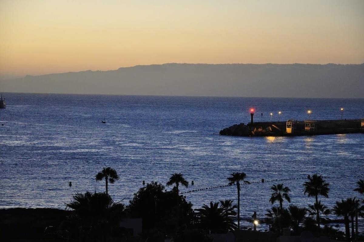 Apartment Loscristianos Front Line Of Ocean Wifi Los Cristianos (Tenerife)