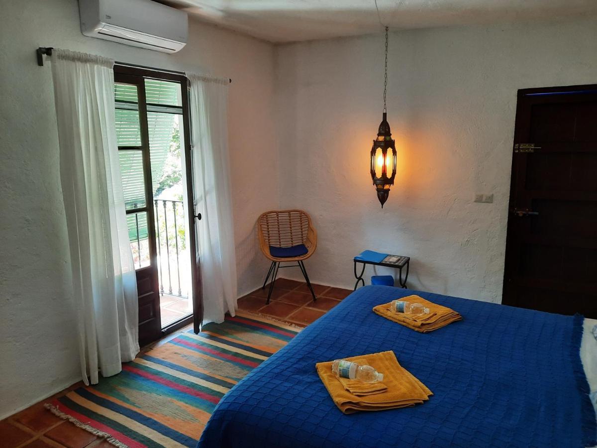 Rural El Oasis Bed & Breakfast Almunecar