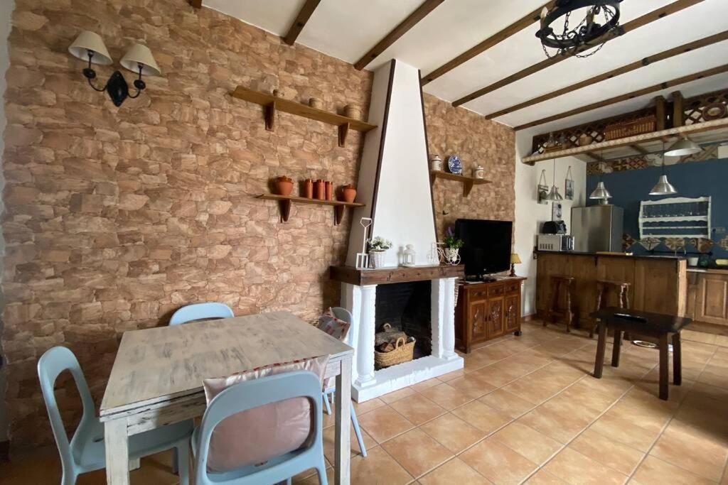 La Casona Del Molino En * El Bosque