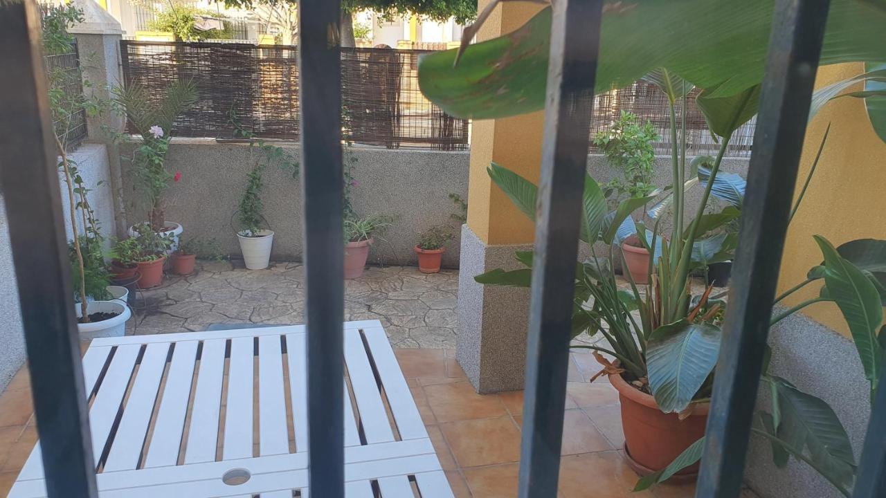 In Cadiz, Air Cond, Wifi, Patio * Rota