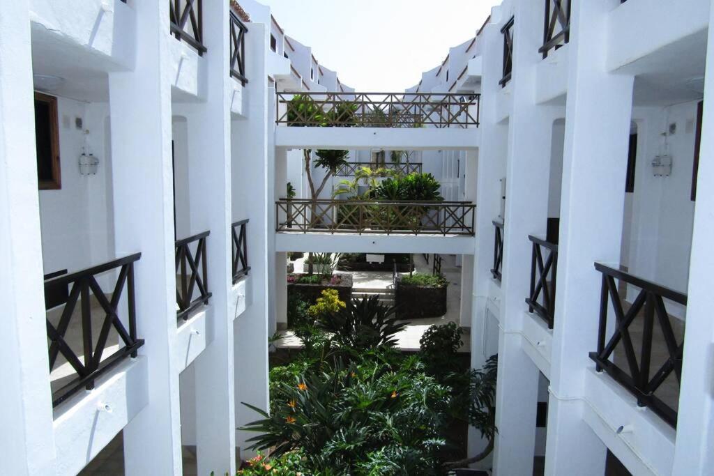 Apartamento 2 Bedrooms Playa Américas Parque Santiago I Heated Pool *