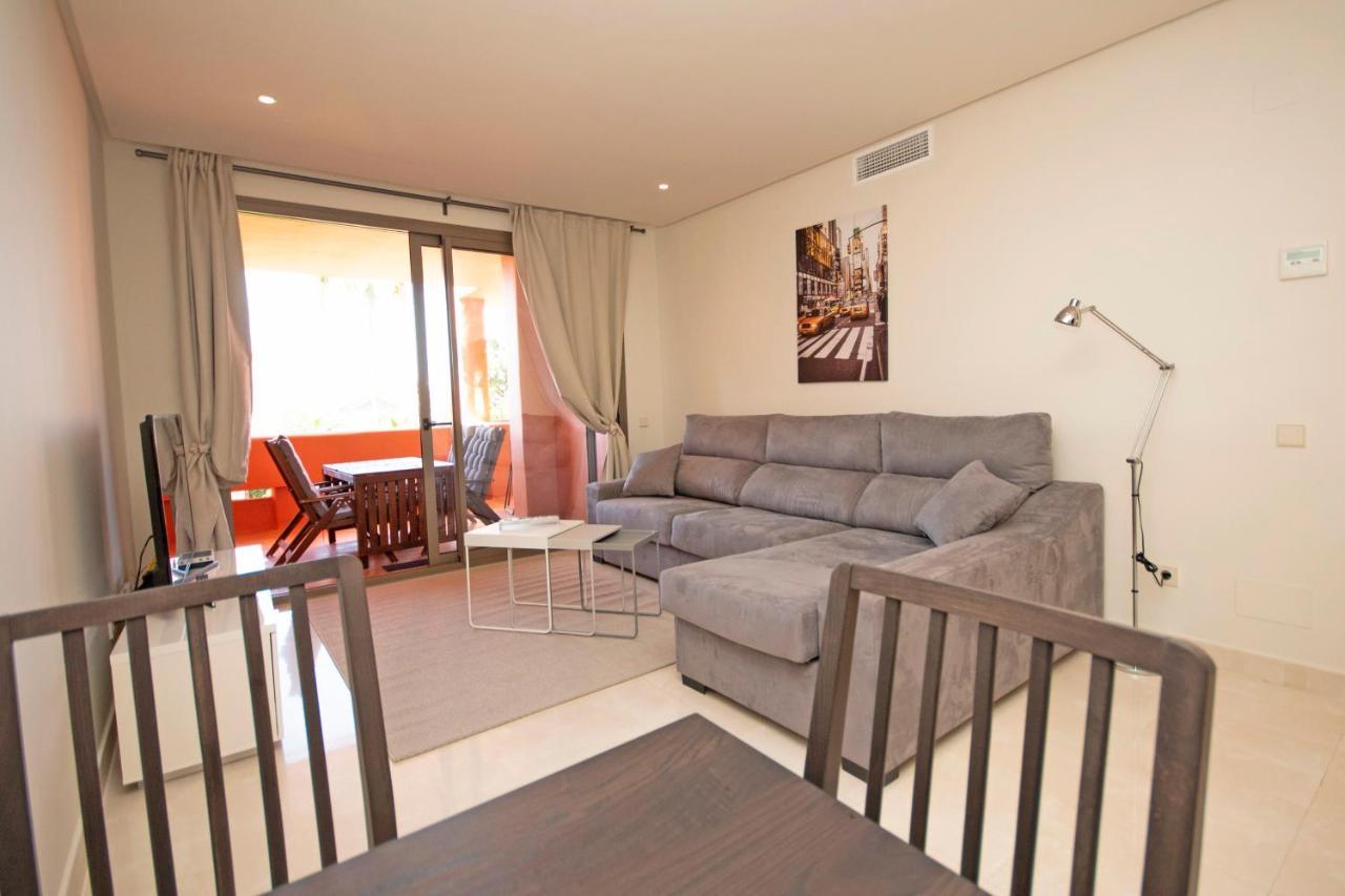 Where Everyone Is Welcome Apartamento Estepona