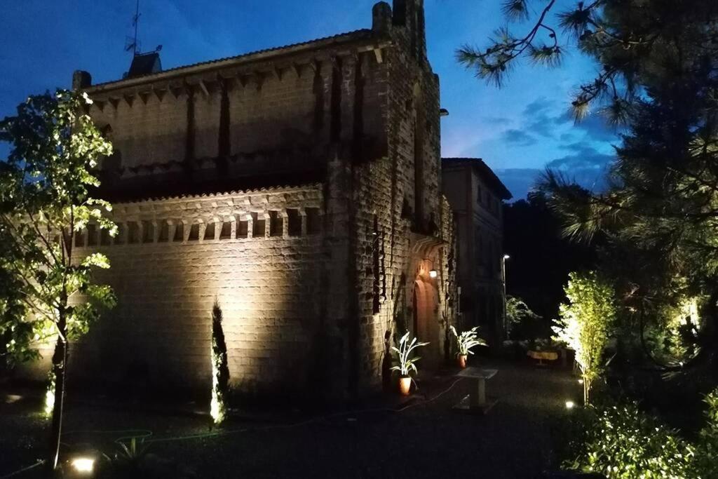 Lodge Iglesia Del Sagrado Corazon