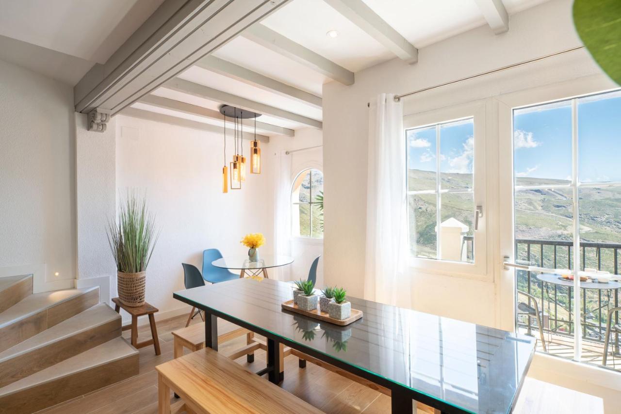 Beautifully Renovated 4 Bedroom + Kid's