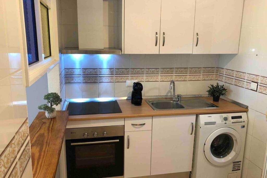 Apartamento Acogedor Apartamento Con Piscina Cerca A La Playa Torrevieja