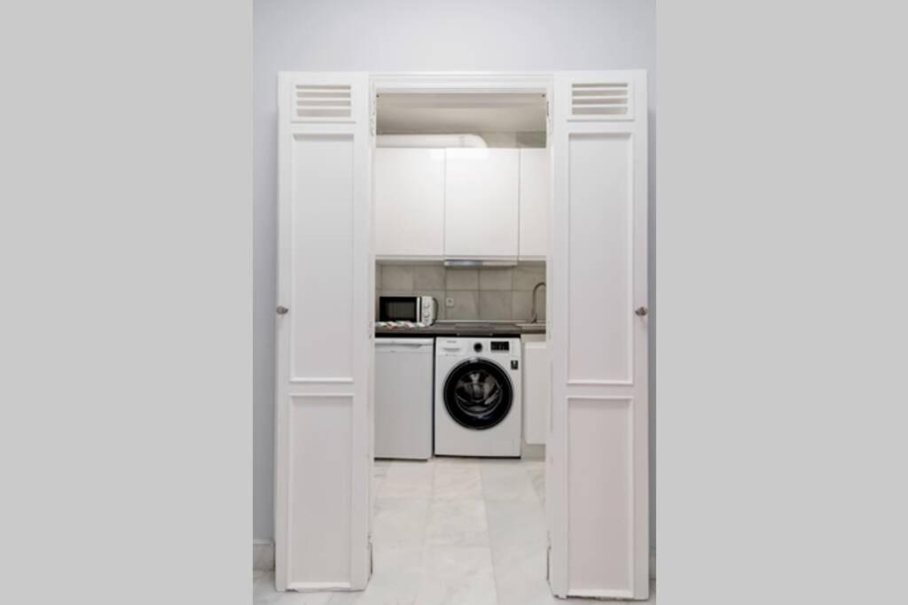 Cozy And Comfortable In Plaza Castilla Apartment *