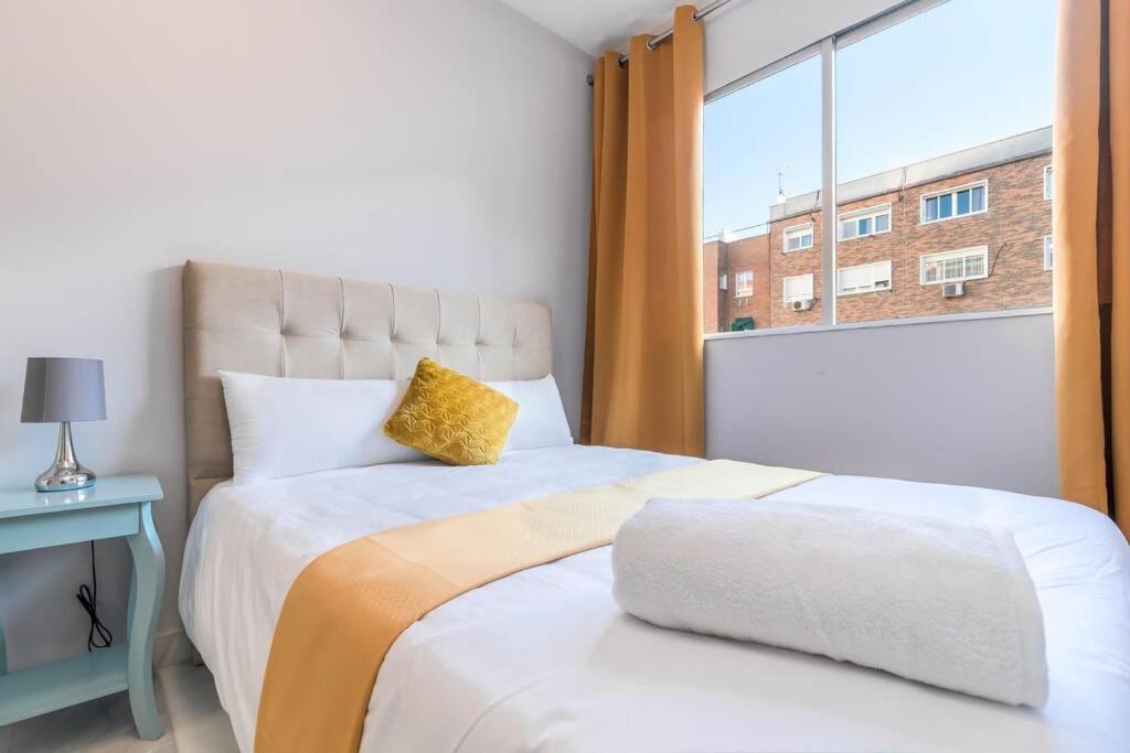 Cozy And Comfortable In Plaza Castilla Apartment
