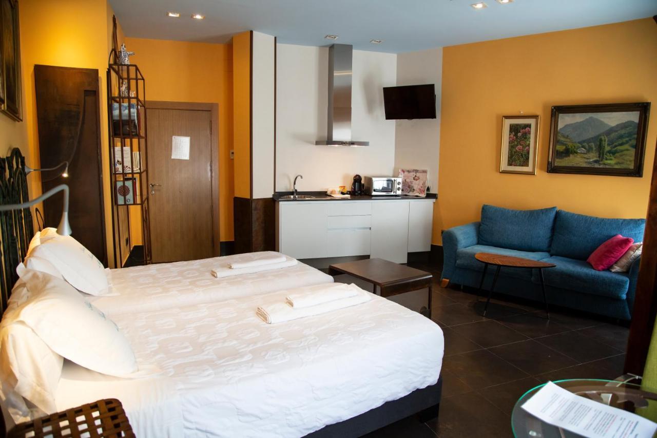 Palacio Sirvente Mieres Apartamento Andújar