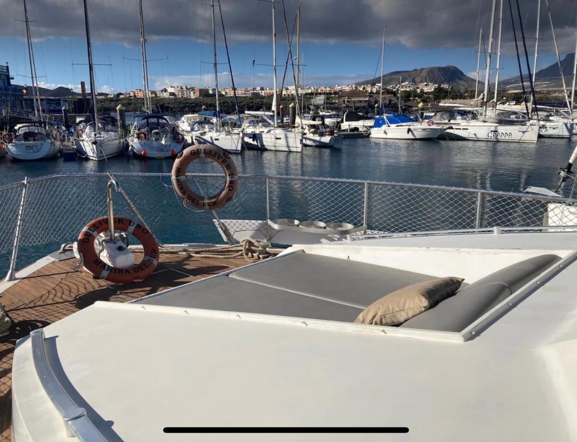 Wonderful Yatch To Rent At Tenerif South Hotel en barco Las Galletas