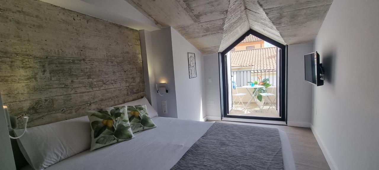 Apartamento A Tu Ritmo! Edificio Muy Tranquilo Y Moderno! Málaga