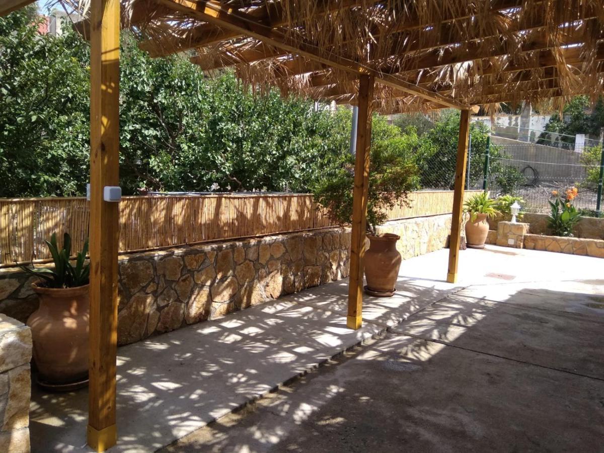 Lakika * Almería