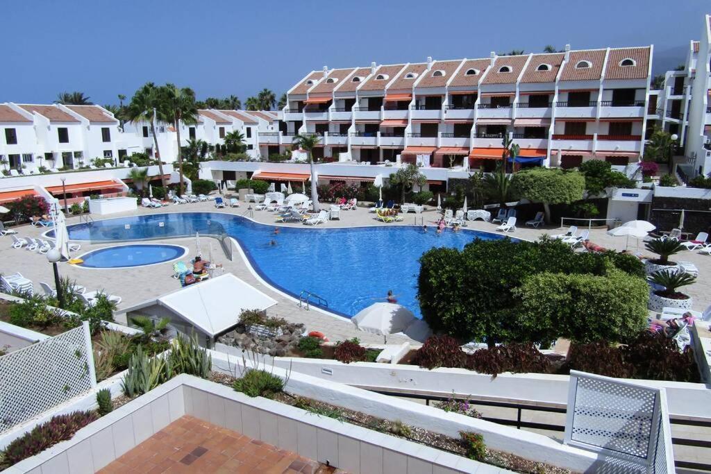 Apartamento 2 Bedrooms Playa Américas Parque Santiago I Heated Pool Playa de las Américas
