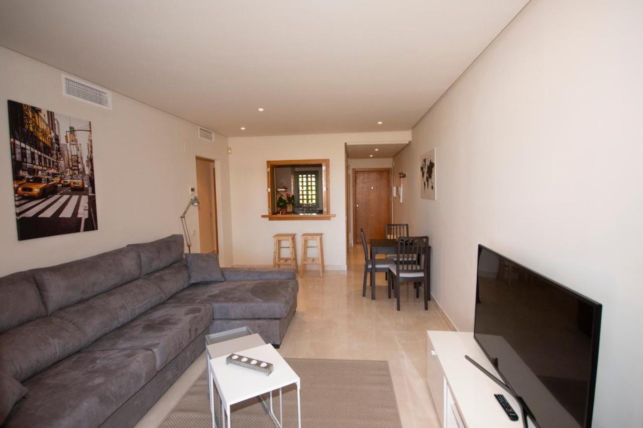 Where Everyone Is Welcome Apartamento Estepona