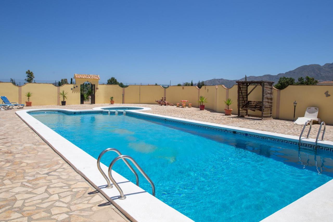 Casa Ana - Delightful Semi-detached With Large Swimming Pool, Tennis Court And Huge Gardens Free Wifi Turre