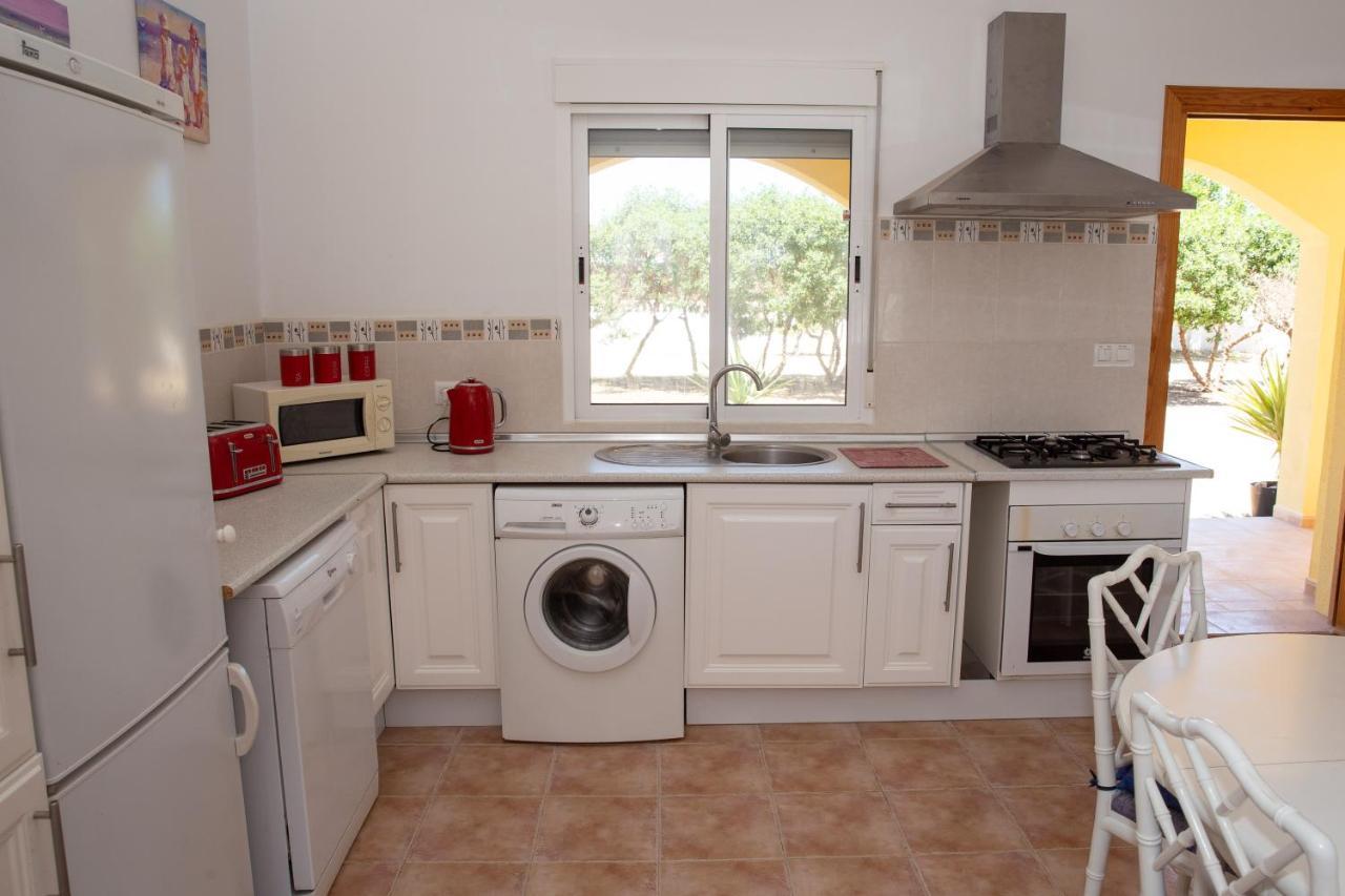 Villa Casa Ana - Delightful Semi-detached With Large Swimming Pool, Tennis Court And Huge Gardens Free Wifi *