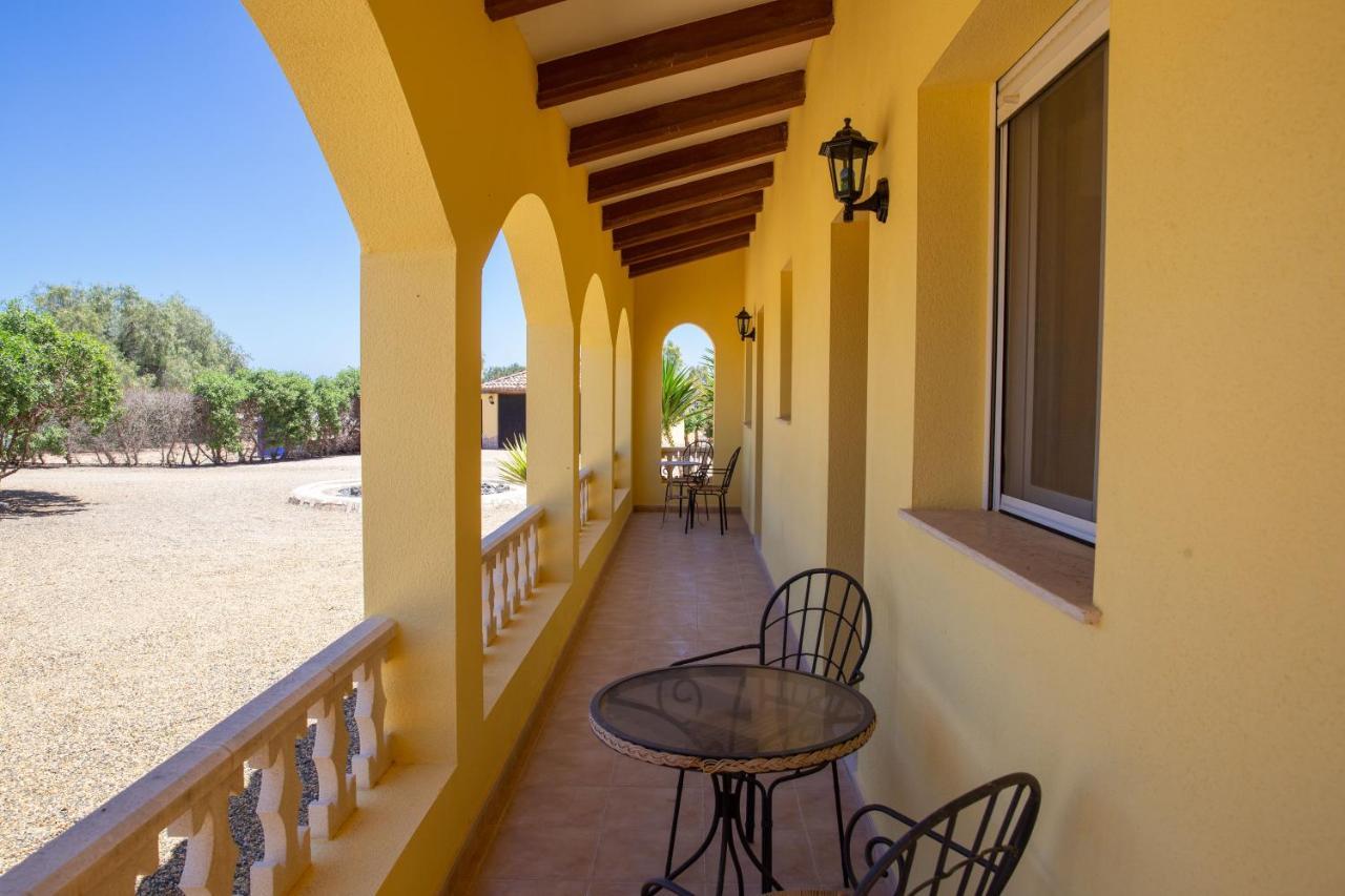 Villa Casa Ana - Delightful Semi-detached With Large Swimming Pool, Tennis Court And Huge Gardens Free Wifi *