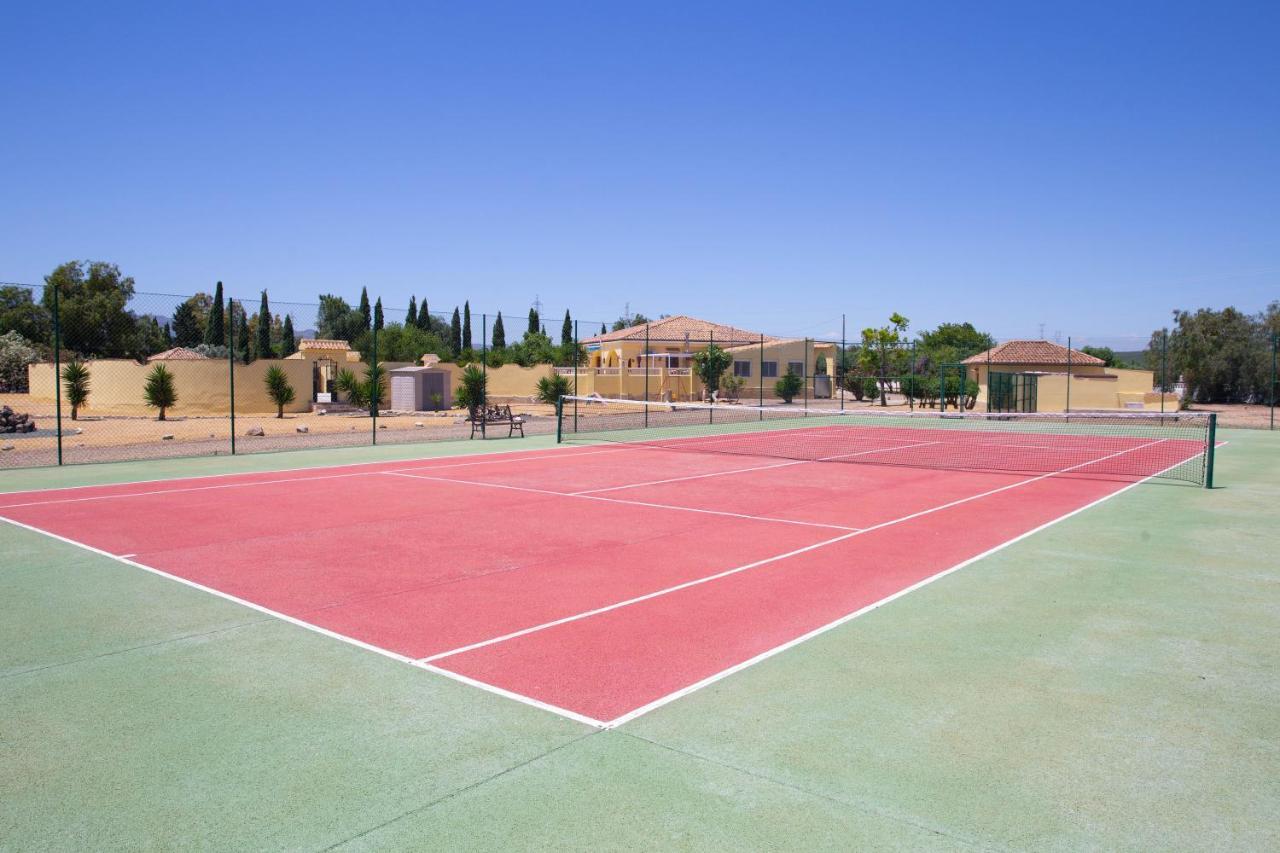 Casa Ana - Delightful Semi-detached With Large Swimming Pool, Tennis Court And Huge Gardens Free Wifi * Turre