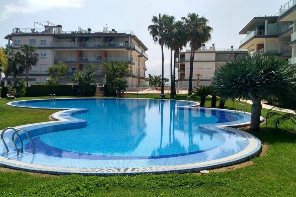 Apartment Brisa De Mar En Nova, Junto A Met Y Golf