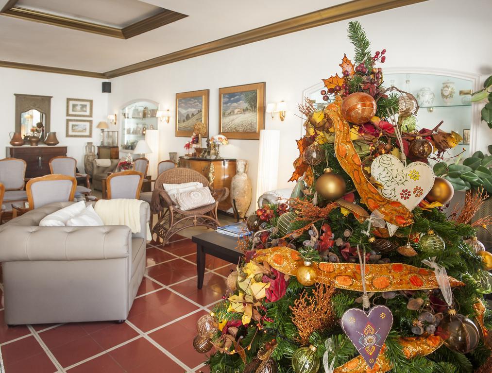 La Goleta Hotel