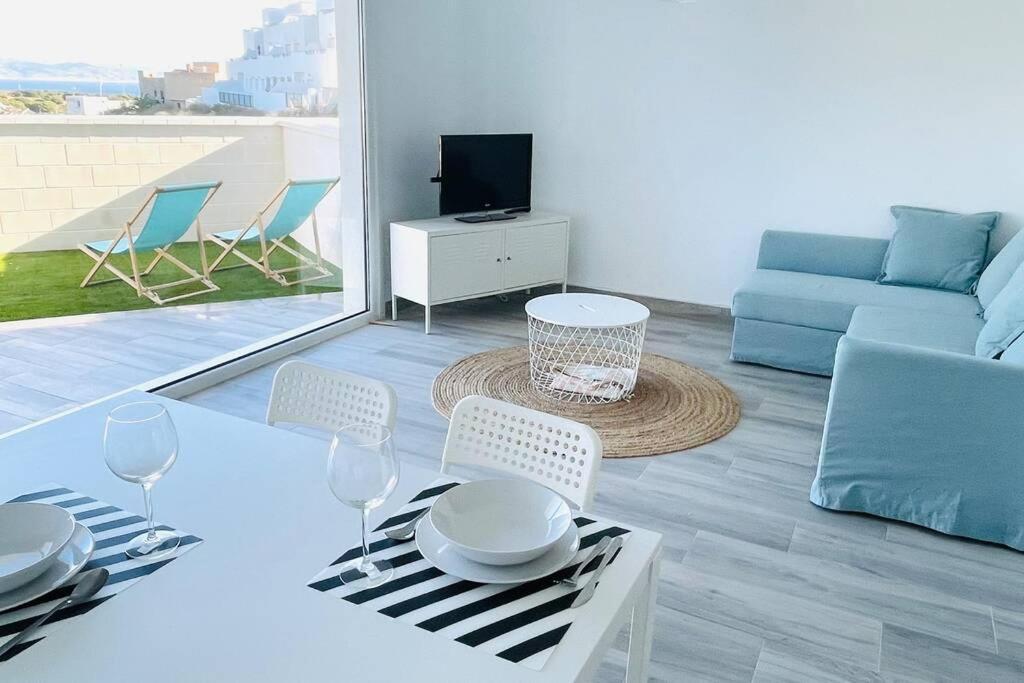 Precioso Con Vistas Y Piscina Apartamento *