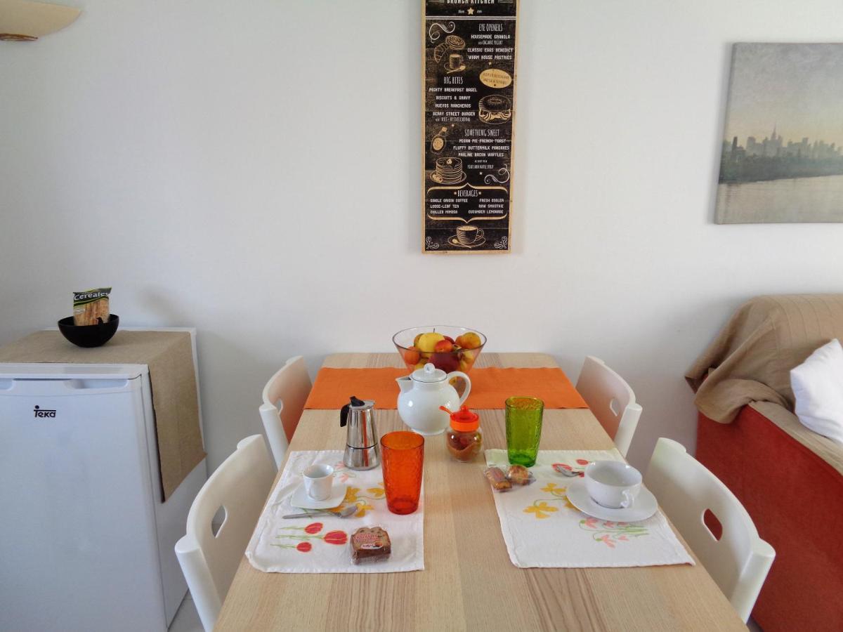 Tetir In Apartment