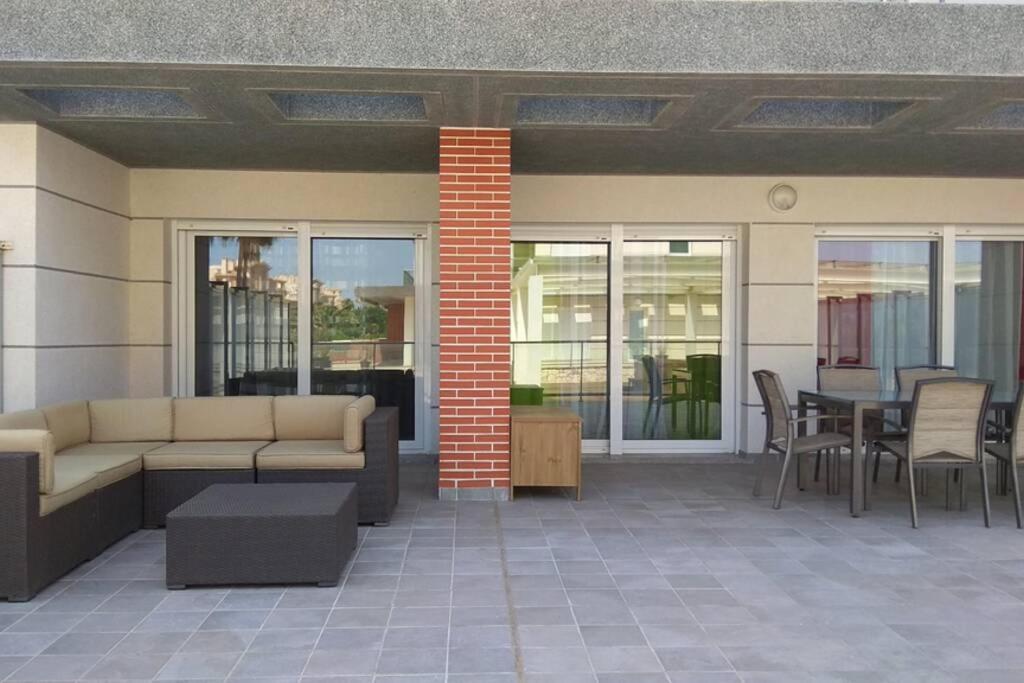 Brisa De Mar En Nova, Junto A Met Y Golf Apartment