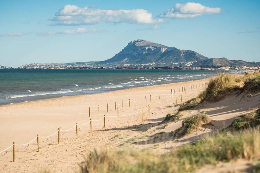 Brisa De Mar En Nova, Junto A Met Y Golf Apartment *