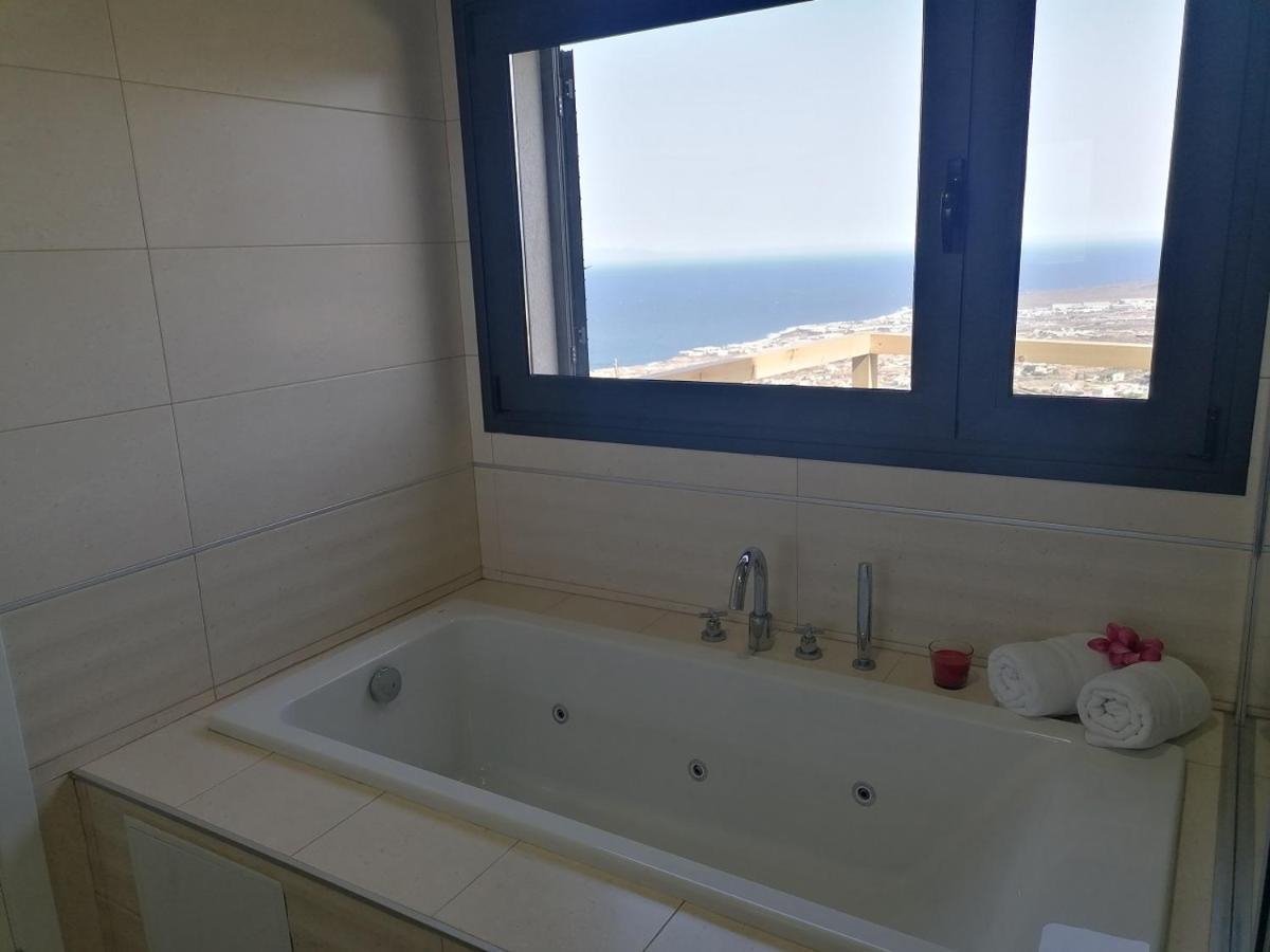 “la Florida” - Wonderful Views - Pool – Wifi Villa *