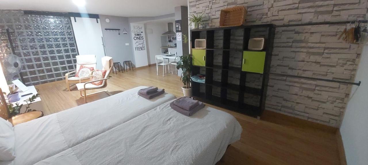 Loft Santa Cruz, Acoran *