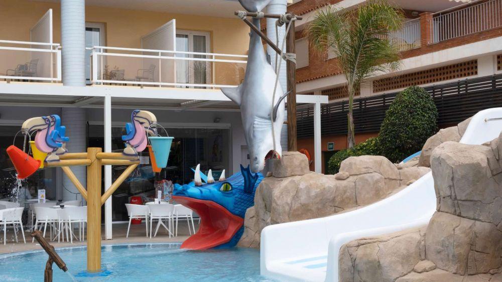 Rosamar & 4*s Lloret de Mar