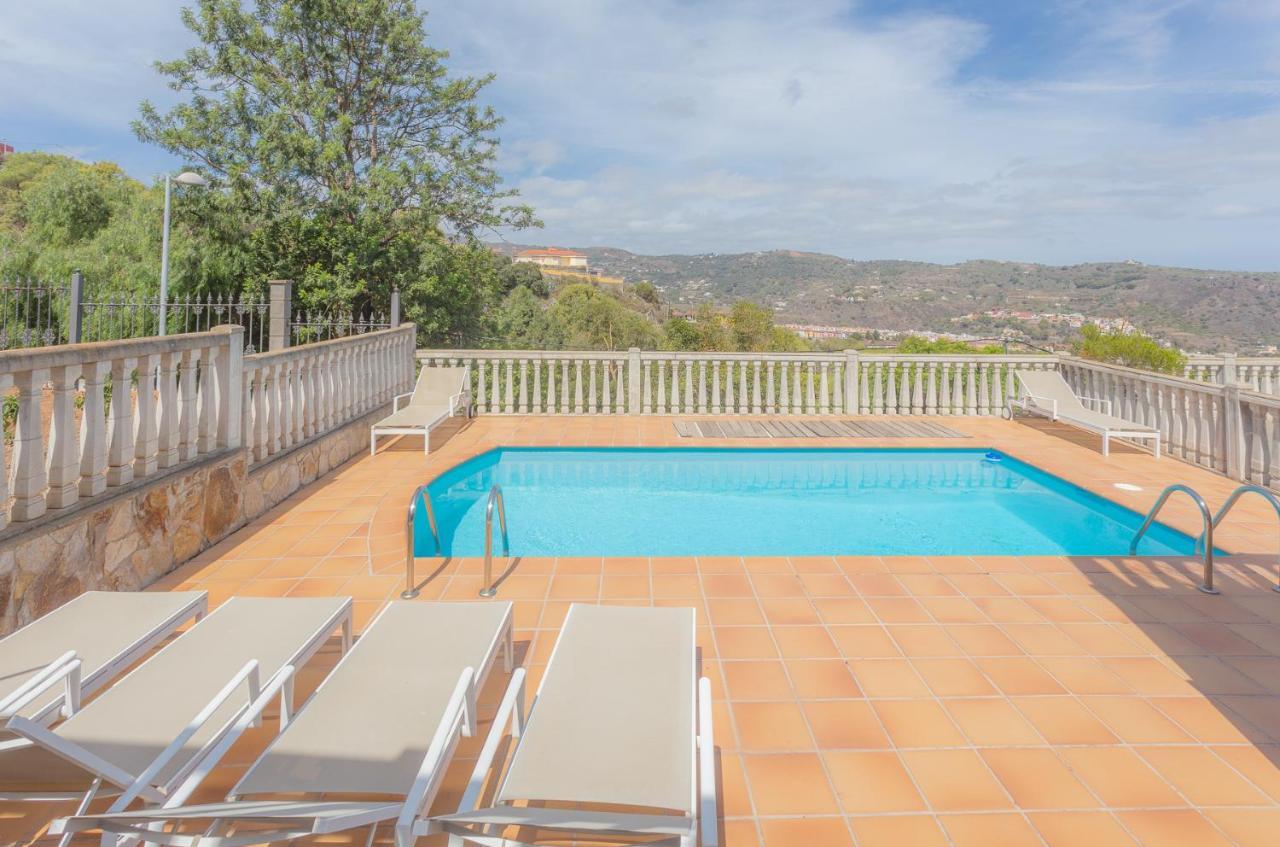 Rural With Community Pool Apartment *