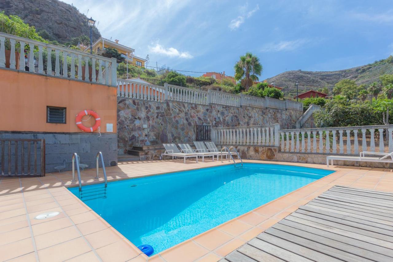 Rural With Community Pool Apartment *