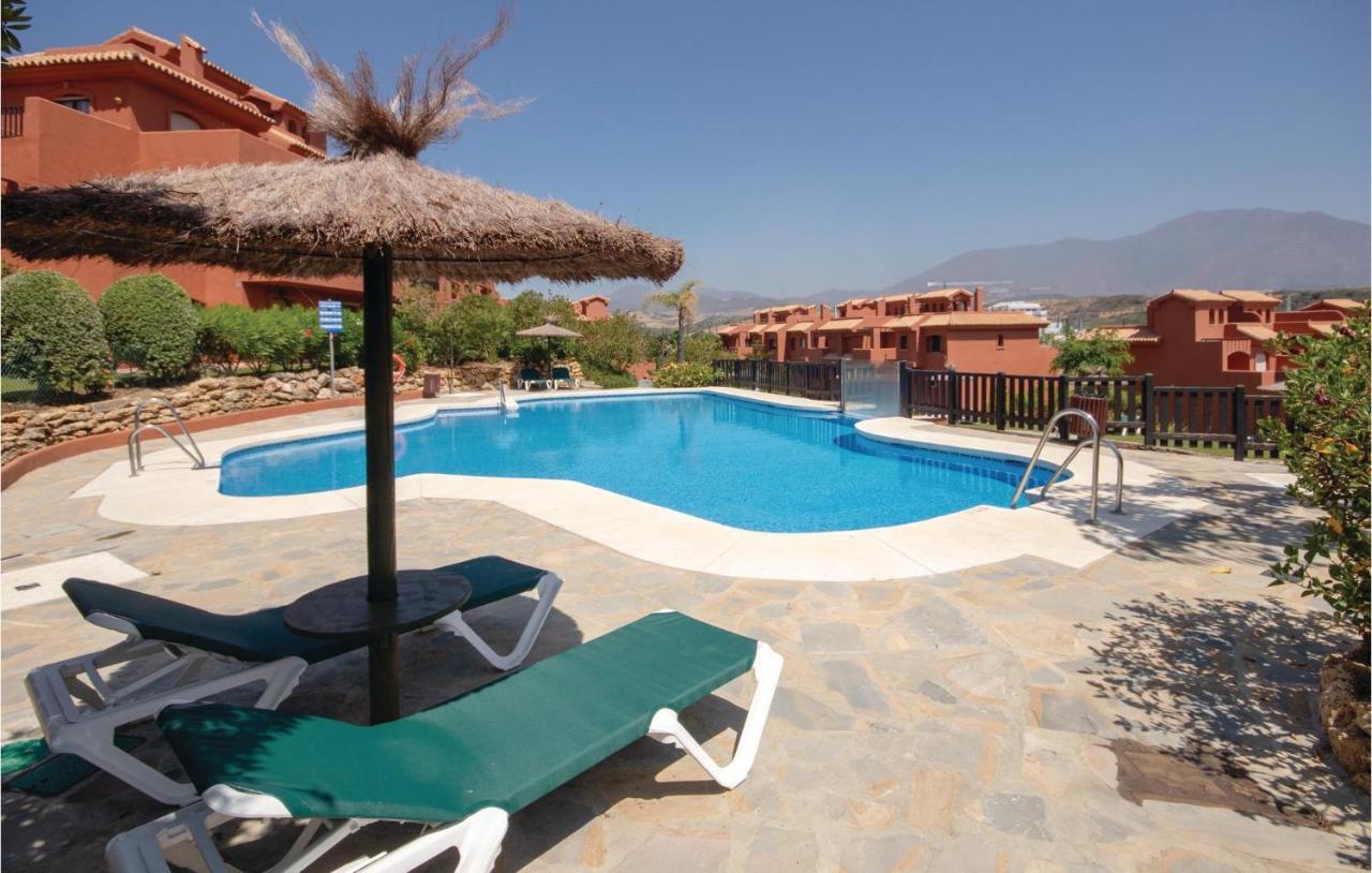 Beautiful In With 3 Bedrooms, Outdoor Swimming Pool And Swimming Pool * Estepona