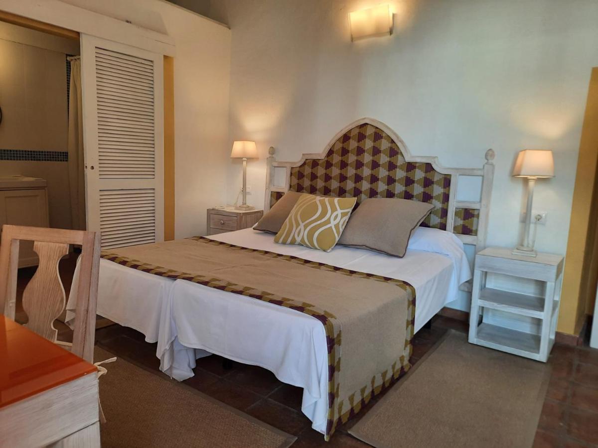 Hotel Cortijo Del Arte - Caminito Del Rey Pizarra