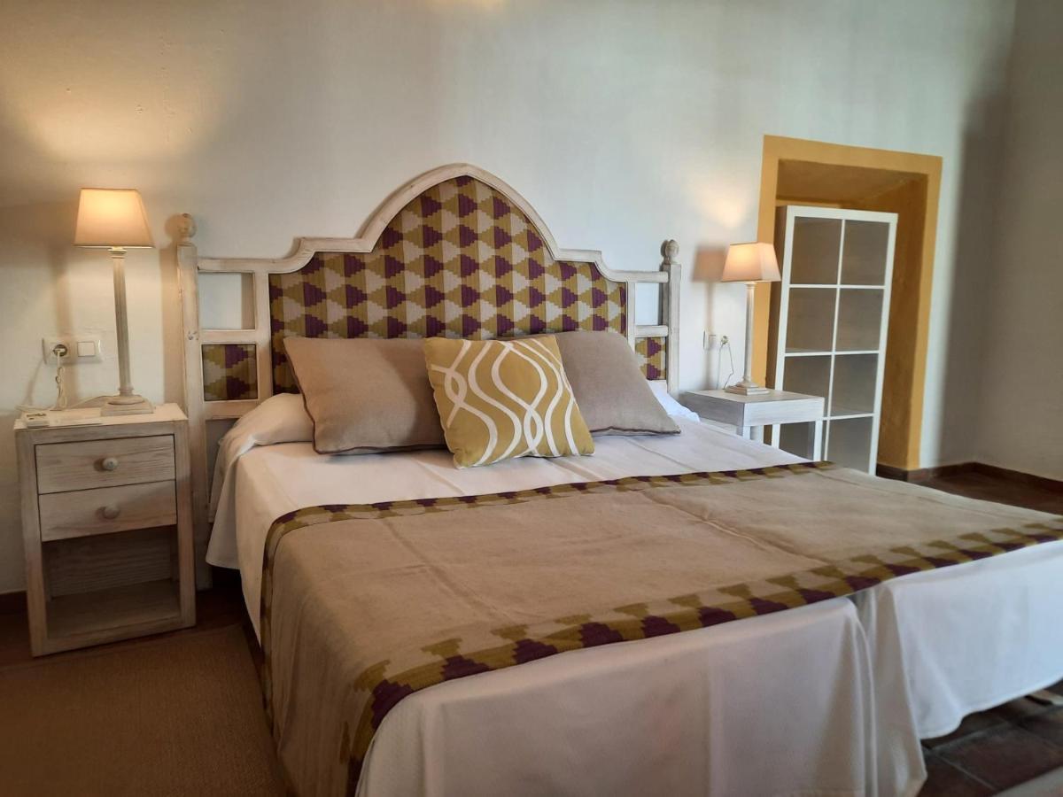 Hotel Cortijo Del Arte - Caminito Del Rey Pizarra