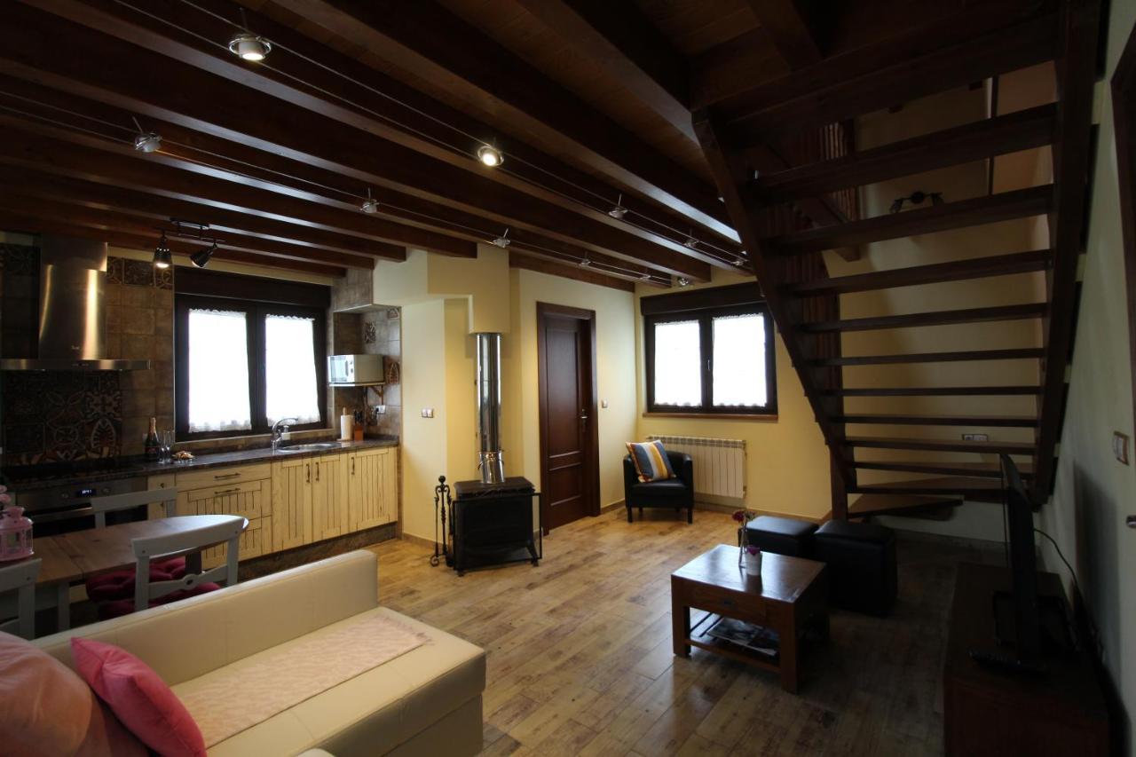 Rurales La Aguilera Casa rural Oviñana