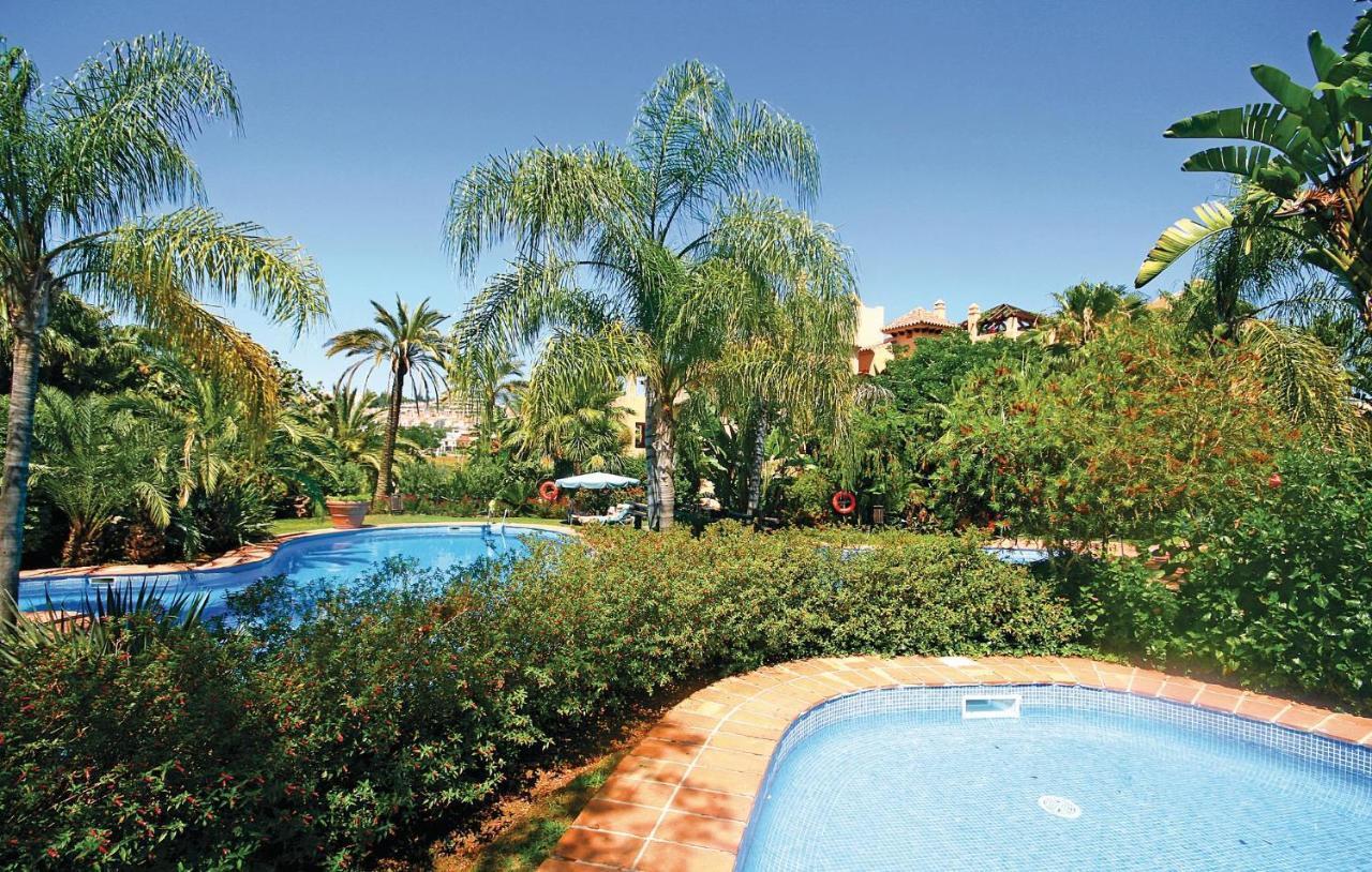 Beautiful In With 3 Bedrooms, Outdoor Swimming Pool And Swimming Pool * Estepona