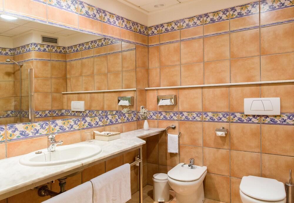 Jardín Milenio Hotel 4*
