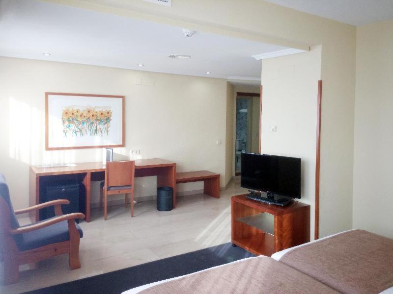 Porcel Torre Garden 3* Madrid