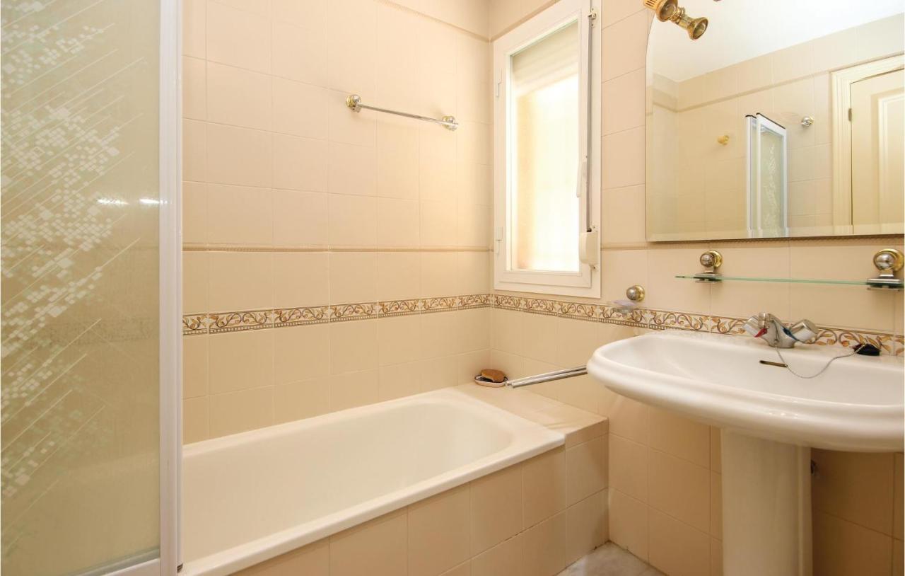 2 Bedroom Beautiful In Mijas Costa Apartment El Faro