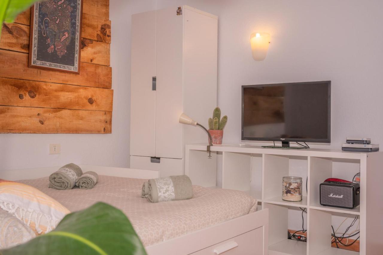 Views Apartment