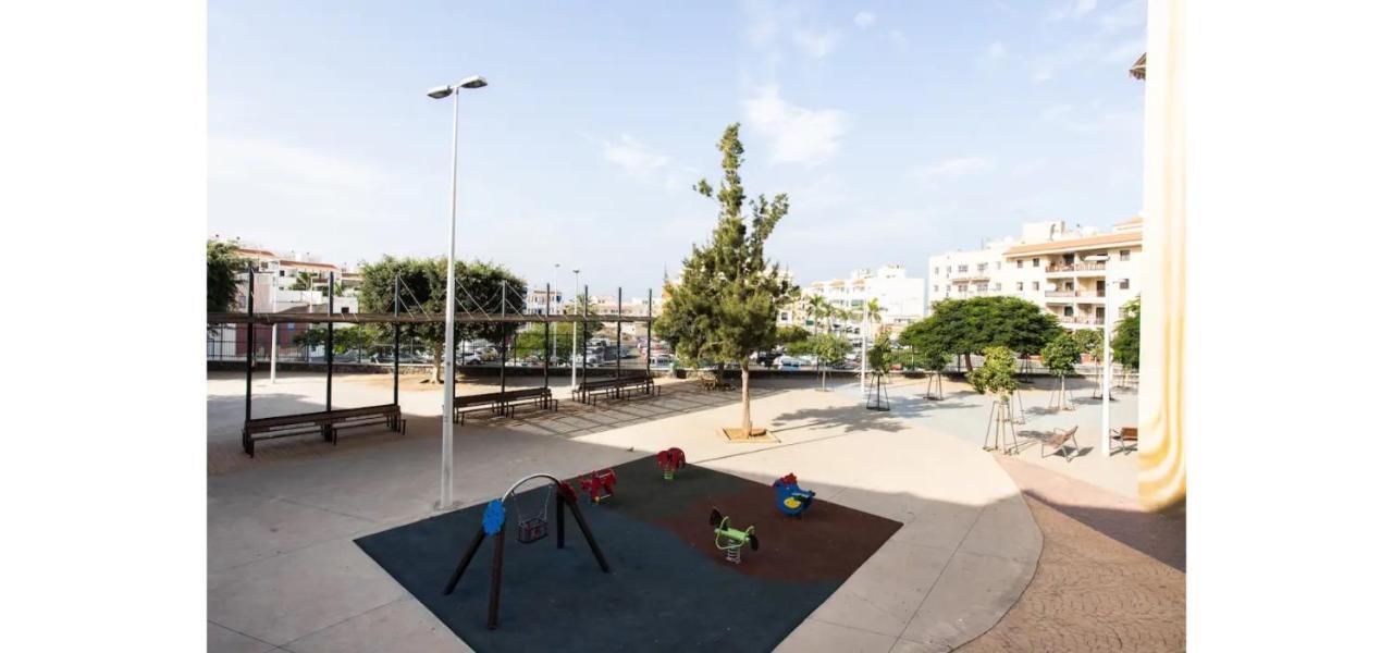 Casa Krisma, Fabulous Modern Spacious 2 Bedrooms Apartment, Remote Work, Fast Wifi, Parking And Ac