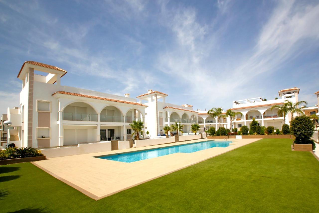 Fortuna 44 - Ac, Pool And Roof Terrace Apartamento *