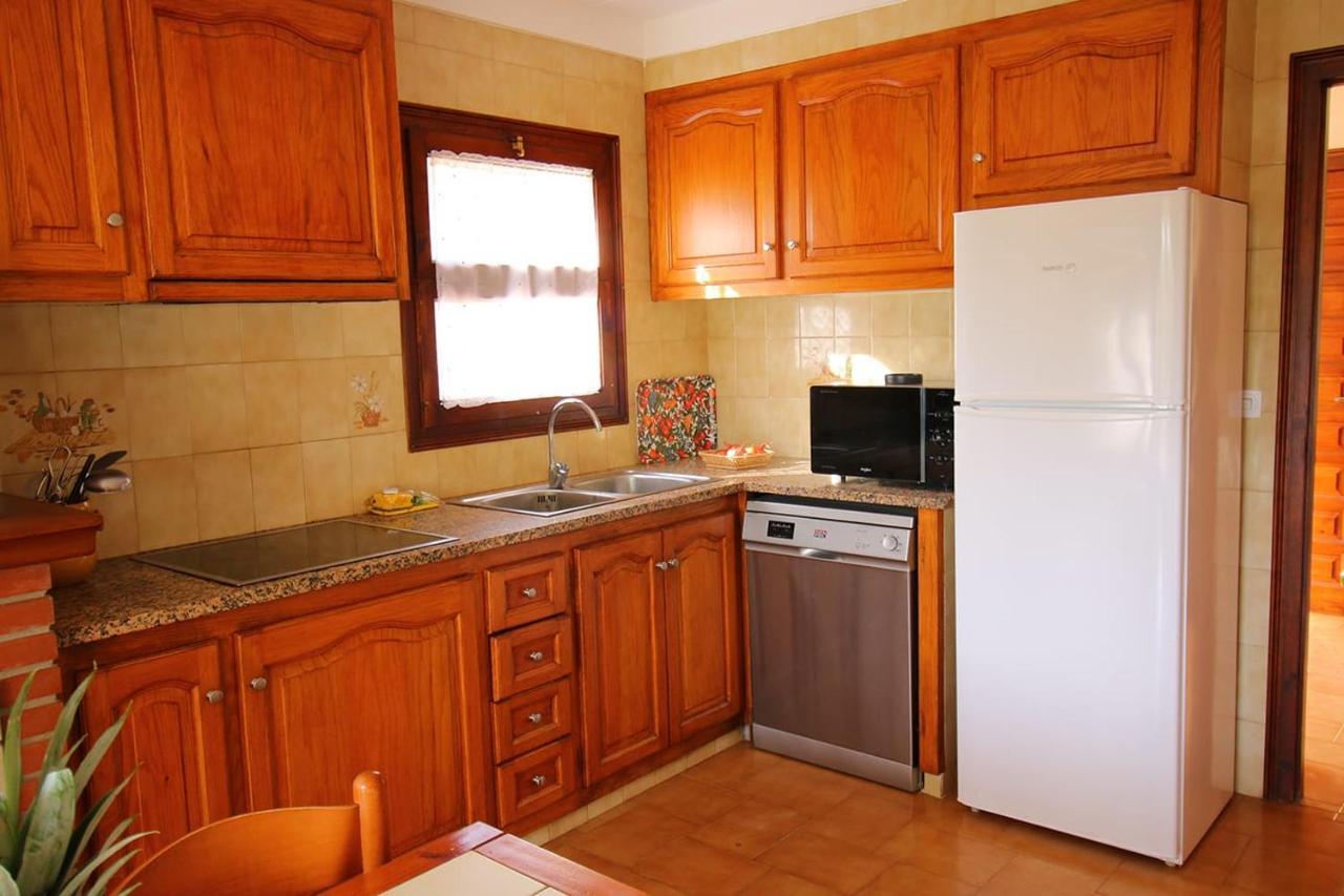 Casa Tapiolas Holiday home Borrassa