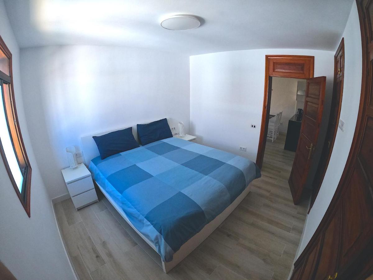 Apartment Parque Santiago I: Spacious First Floor With Large Balcony