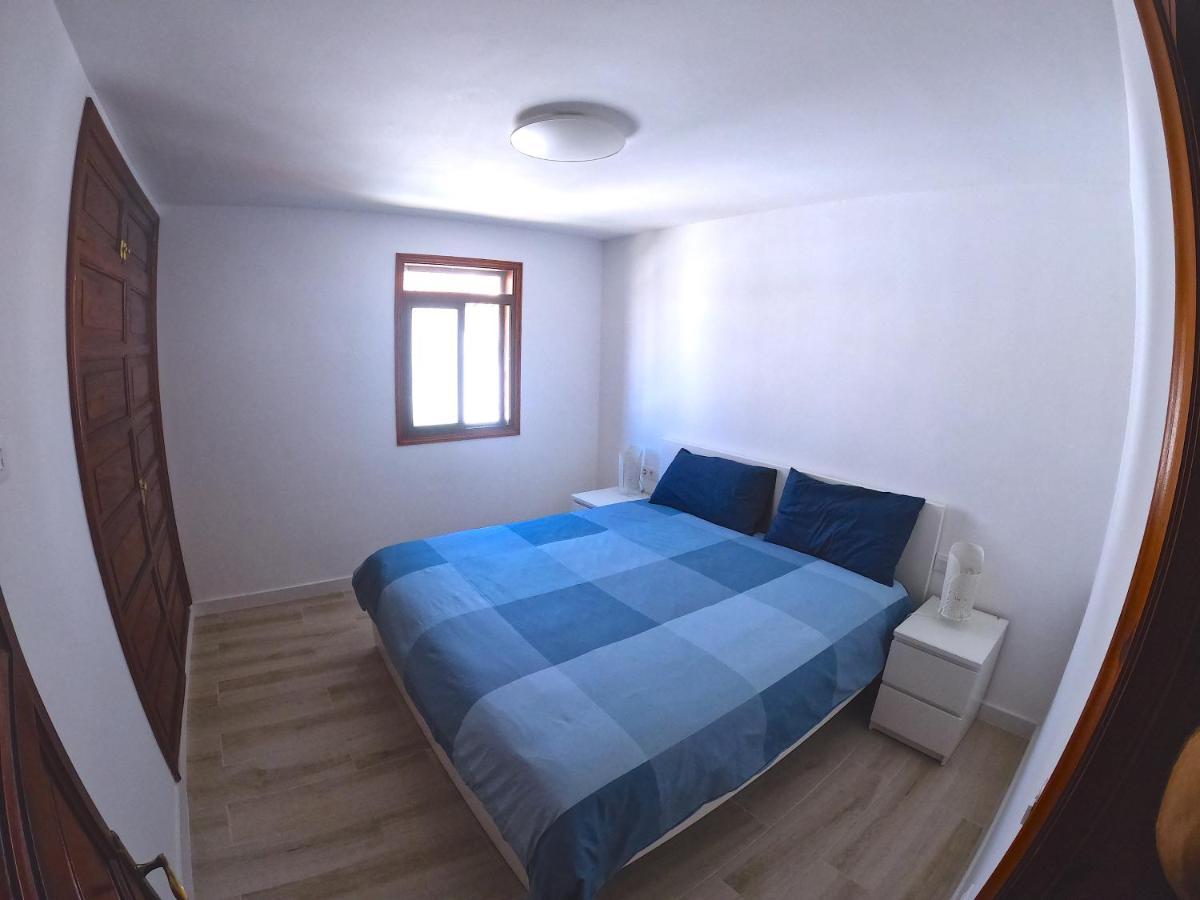 Parque Santiago I: Spacious First Floor With Large Balcony