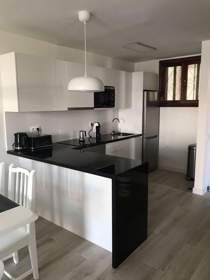 Parque Santiago I: Spacious First Floor With Large Balcony *