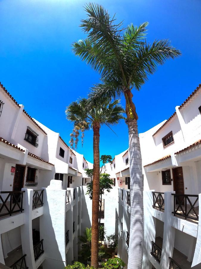Parque Santiago I: Spacious First Floor With Large Balcony * Playa de las Americas (Tenerife)