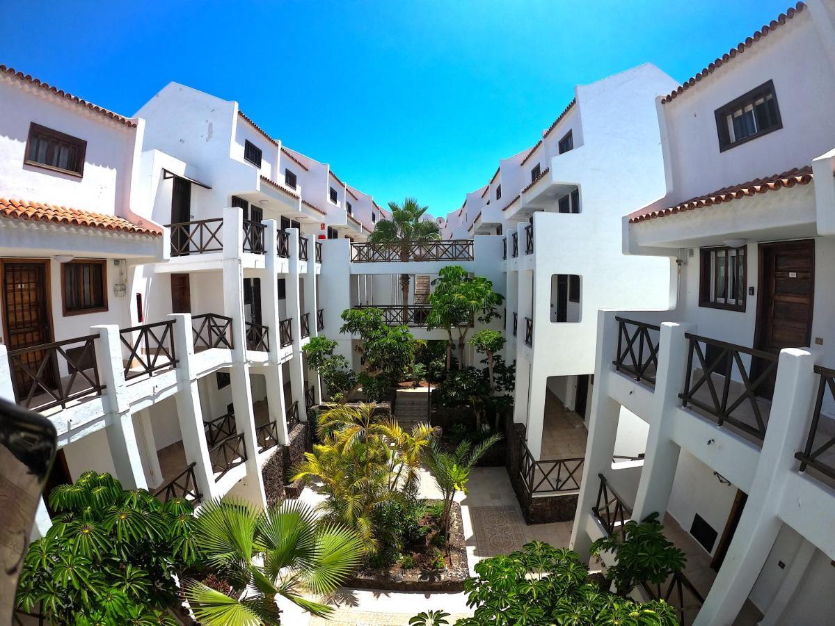 Apartment Parque Santiago I: Spacious First Floor With Large Balcony