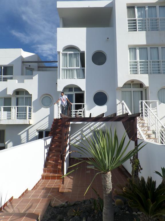 Hostel The *